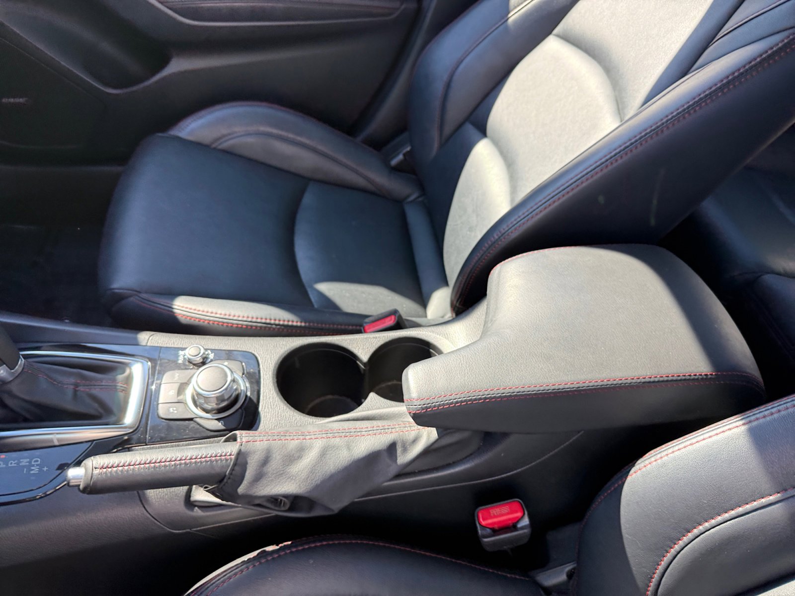 Used 2014 MAZDA MAZDA3 i Grand Touring image 14