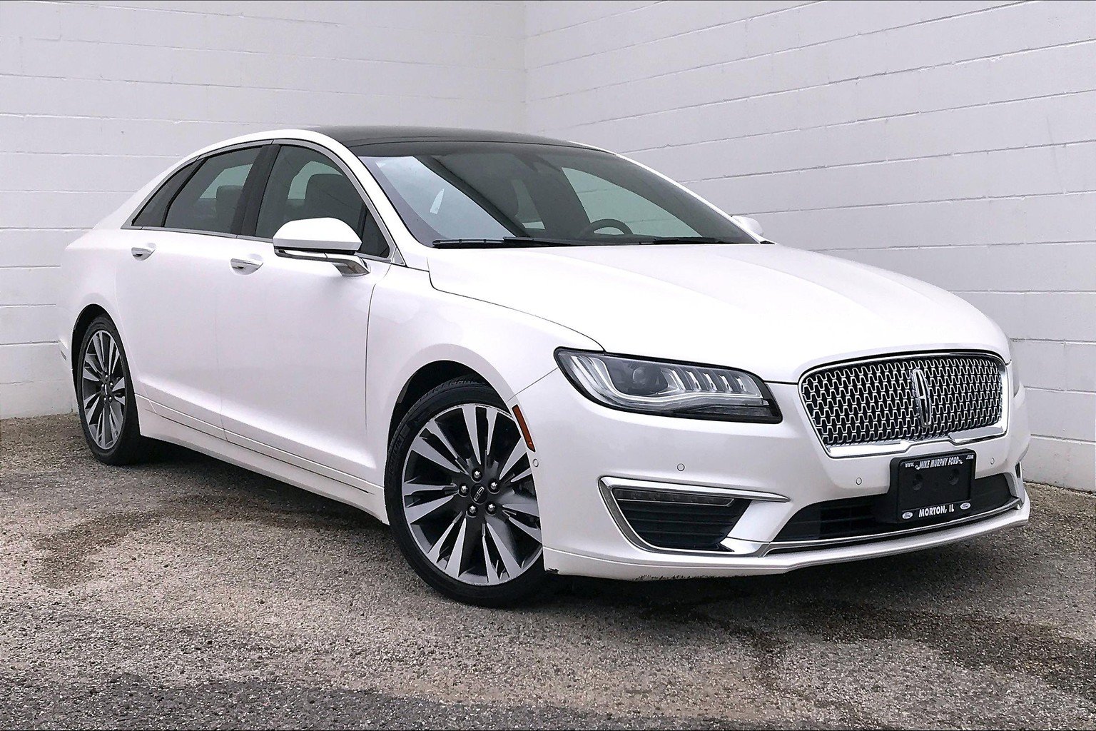 Used 2017 Lincoln MKZ Reserve w/ Technology Package FWD image 33