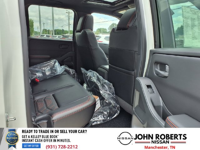 New 2026 Nissan Frontier PRO-4X w/ Pro Premium Package AWD/4WD image 18