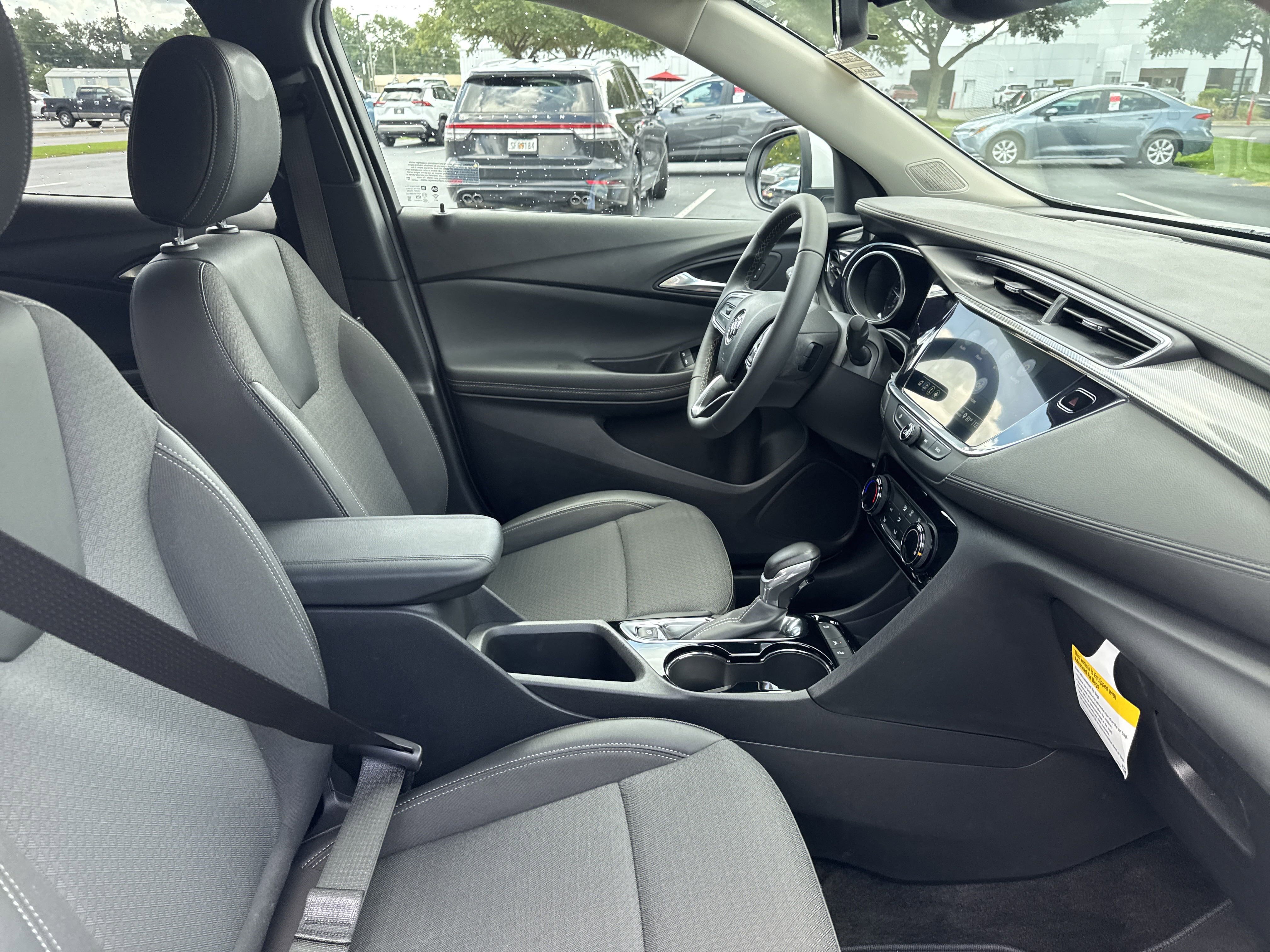 Used 2023 Buick Encore GX Preferred w/ Cold Weather Comfort Package image 31