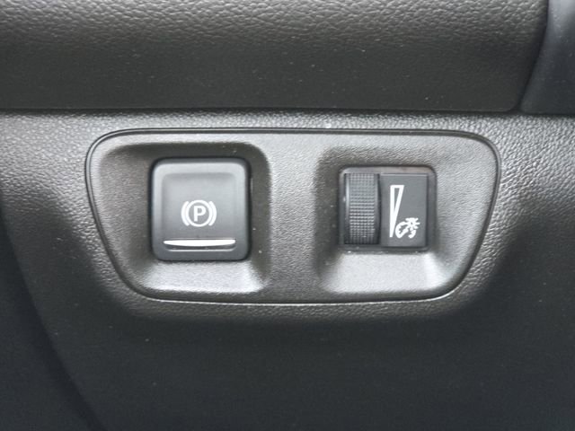 Used 2023 GMC Acadia AT4 w/ Trailering Package image 13