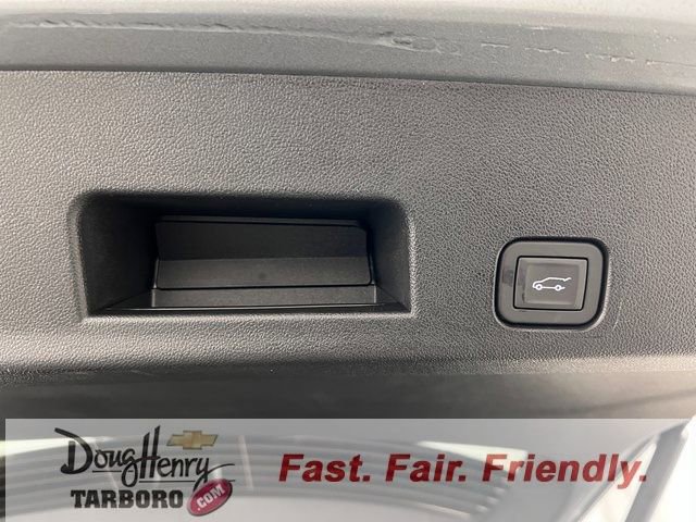 New 2026 Chevrolet Traverse RS w/ LPO, Floor Liner Package FWD image 40