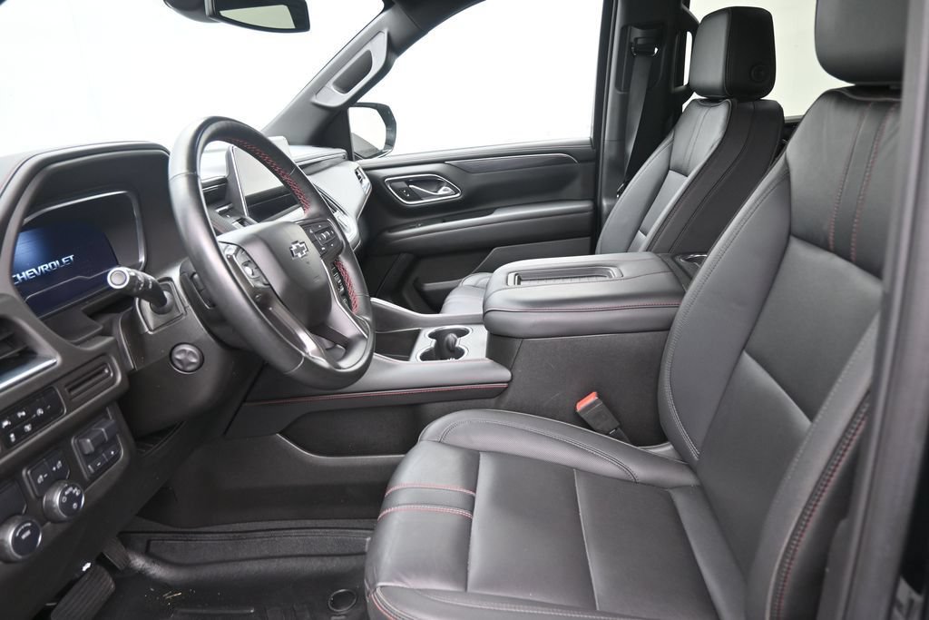 Used 2024 Chevrolet Tahoe RST w/ Luxury Package RWD image 12