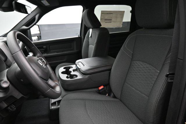 New 2027 RAM 3500 Tradesman AWD/4WD image 16