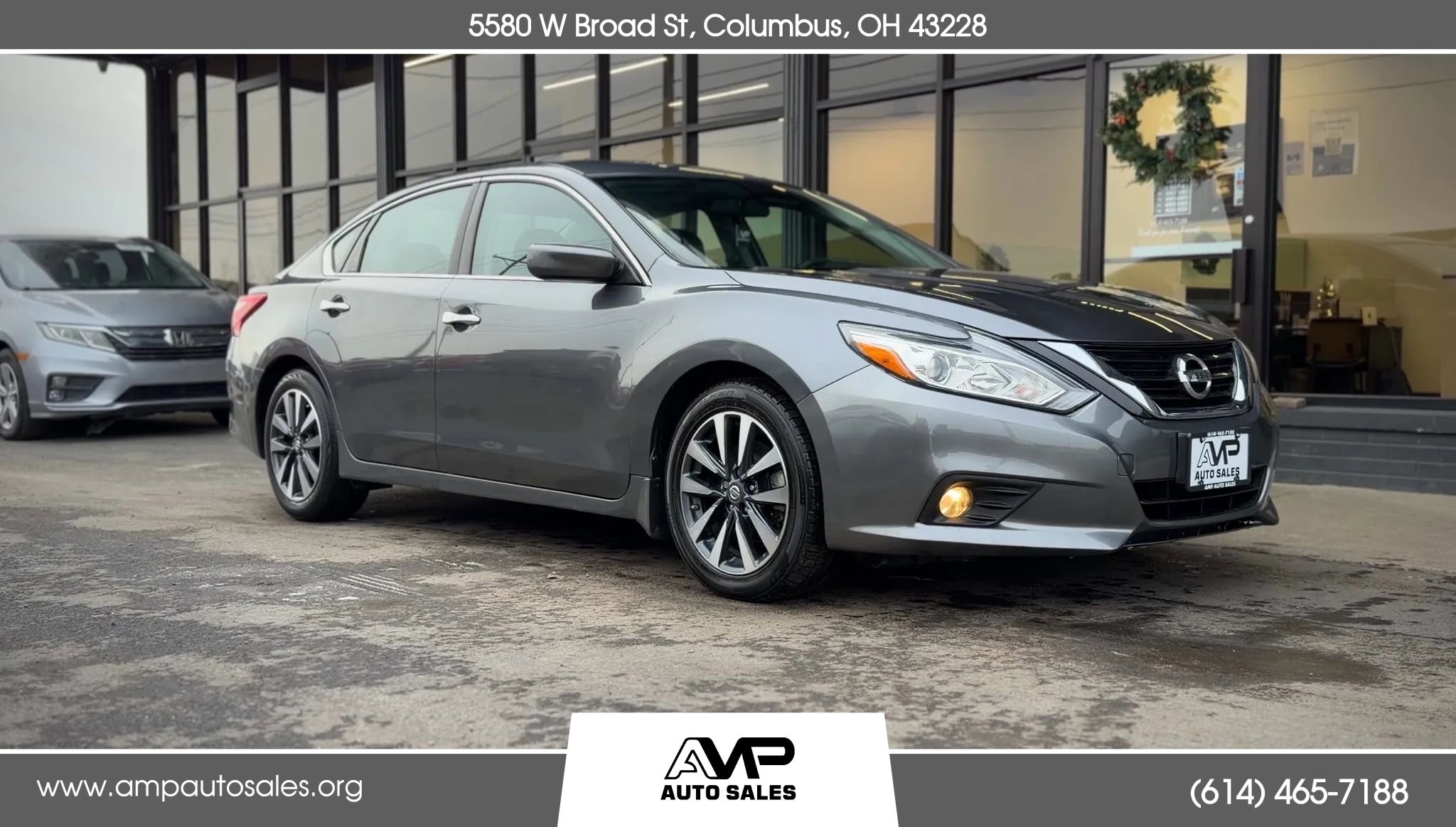 Used 2017 Nissan Altima 2.5 SV w/ Interior Lighting Package