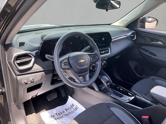 Certified 2024 Chevrolet TrailBlazer LT w/ Driver Confidence Package FWD image 11