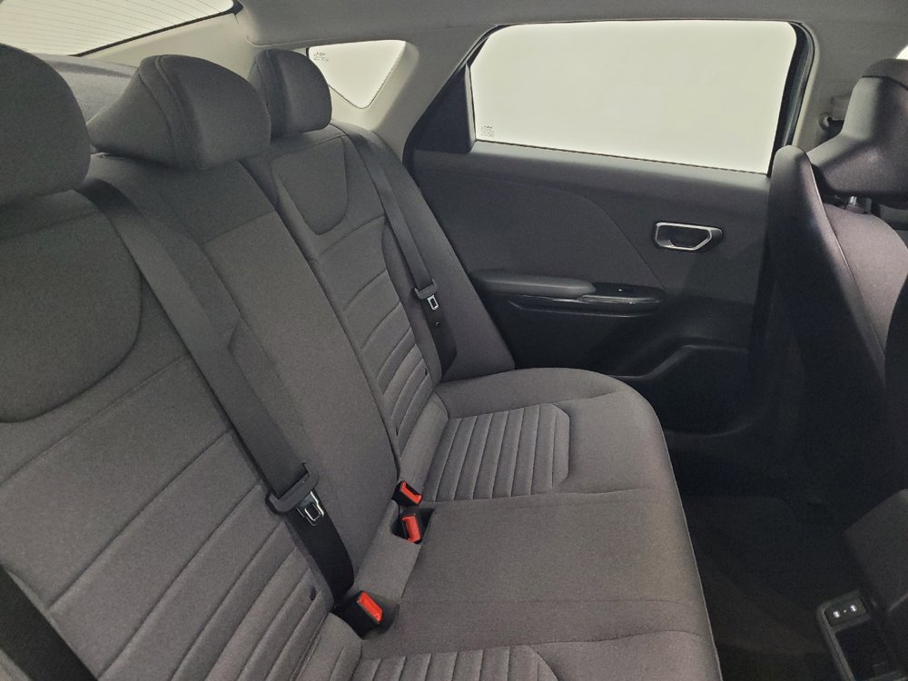 Used 2025 Kia K4 EX FWD image 19