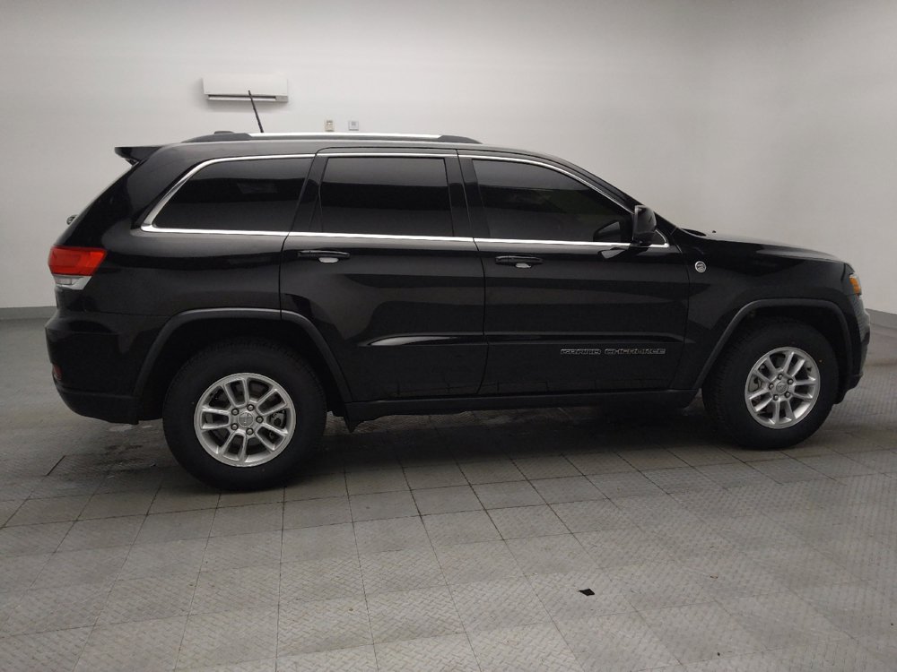 Used 2019 Jeep Grand Cherokee Laredo AWD/4WD image 10