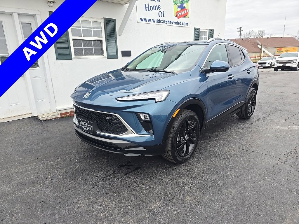 Used 2024 Buick Encore GX Sport Touring image 1