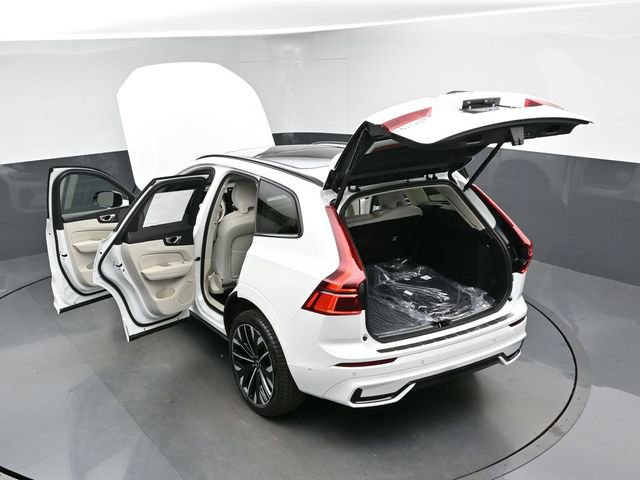 New 2026 Volvo XC60 B5 Ultra w/ Protection Package Premier image 50