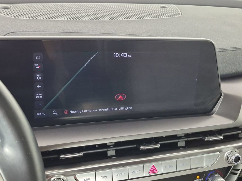 Used 2025 Kia Telluride S FWD image 26