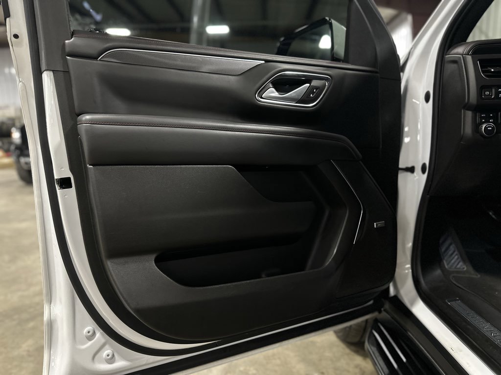 Used 2022 Chevrolet Tahoe RST w/ Luxury Package image 30