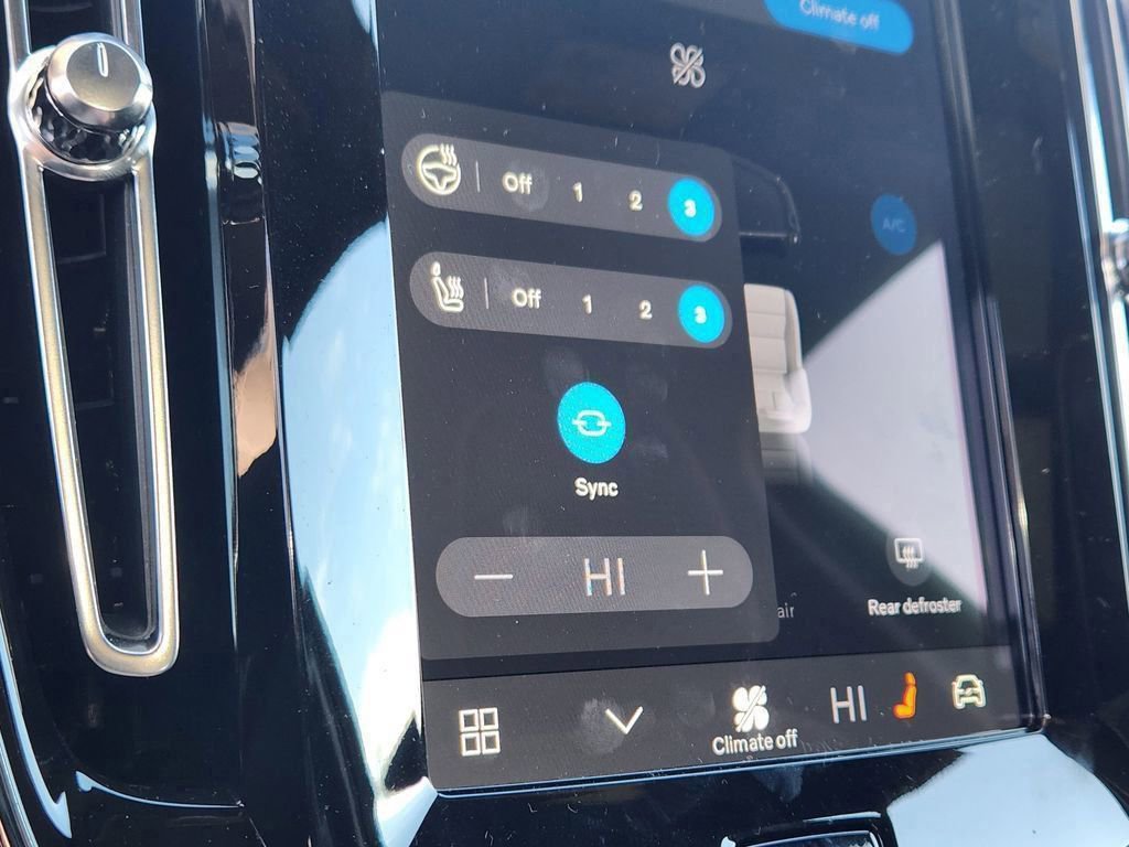 New 2026 Volvo XC40 B5 Ultra w/ Climate Package image 15