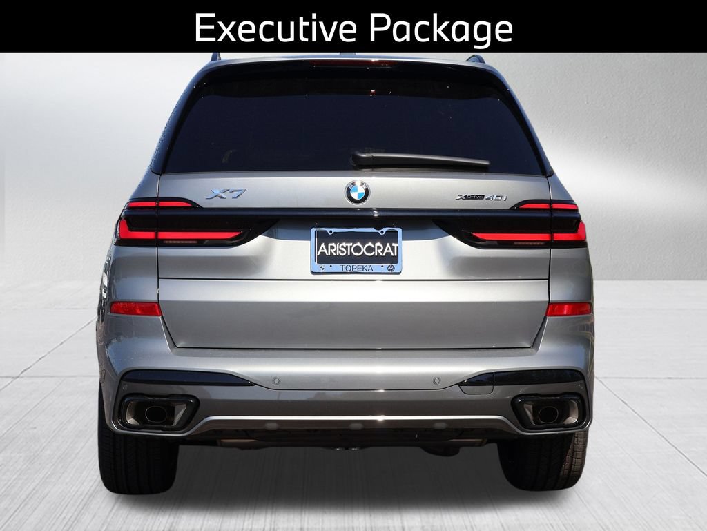 Certified 2026 BMW X7 xDrive40i w/ Executive Package AWD/4WD image 9