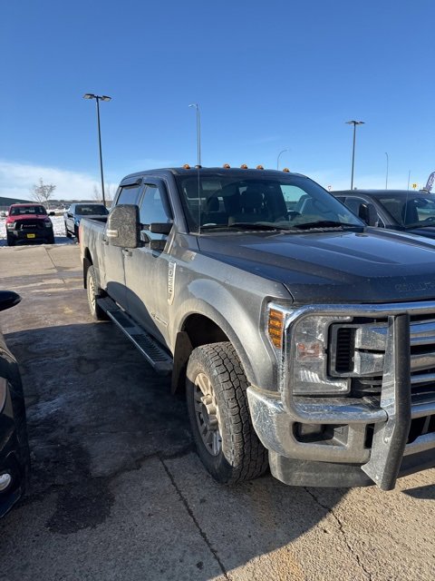 Used 2019 Ford F250 XLT w/ XLT Value Package image 2