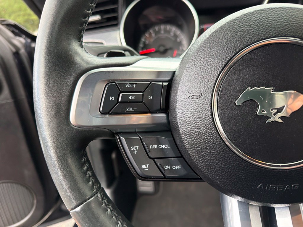 Used 2021 Ford Mustang GT RWD image 17