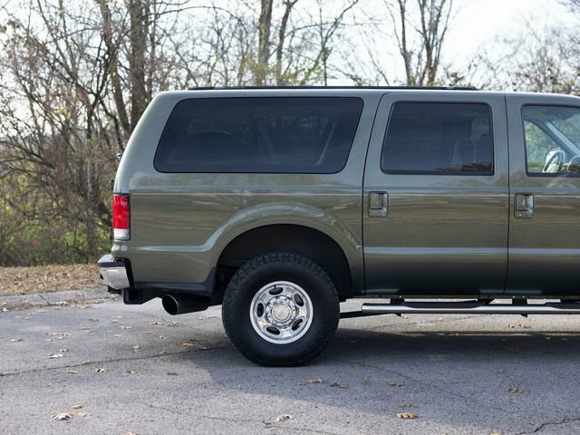 Used 2001 Ford Excursion Limited image 10