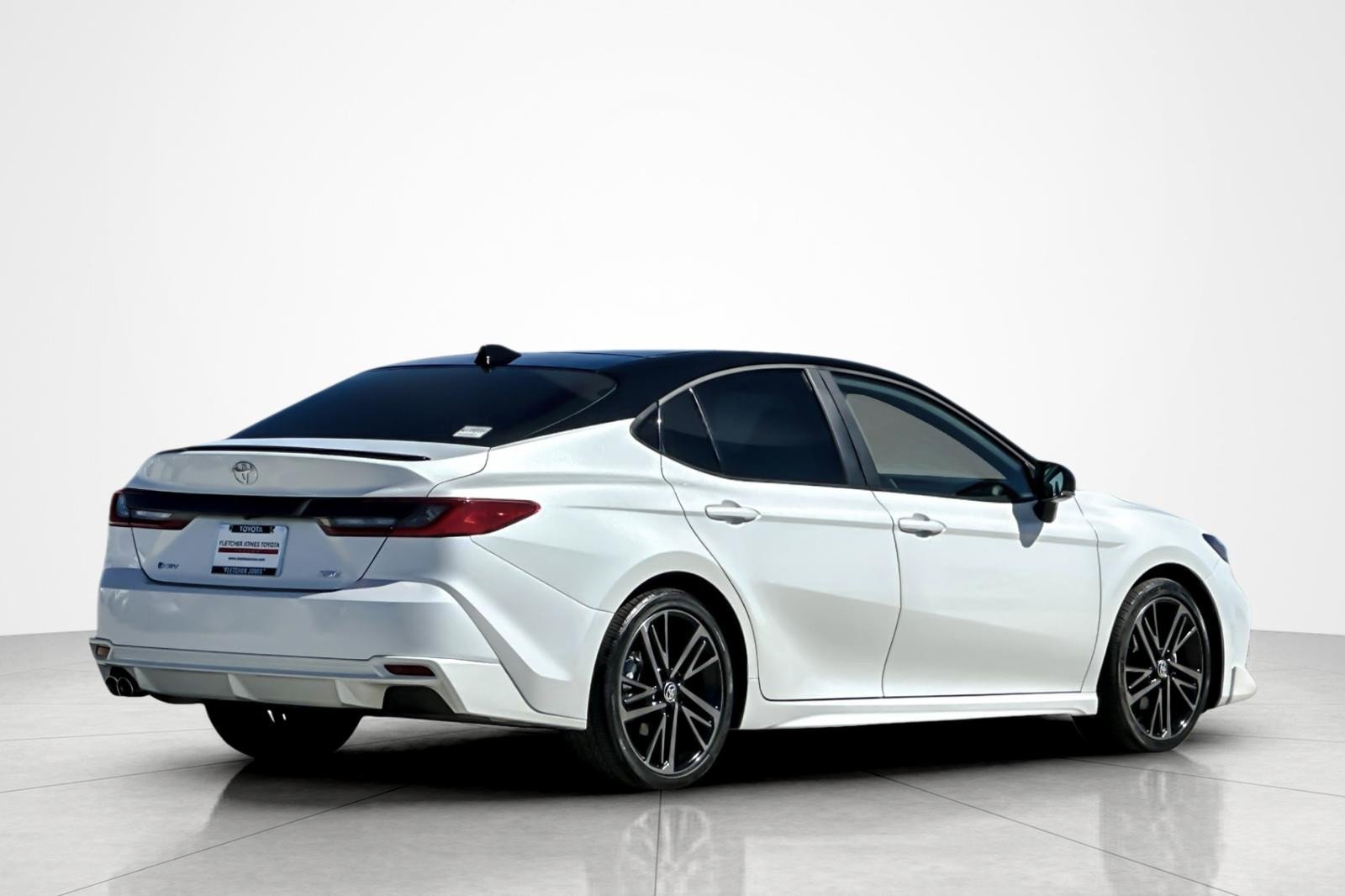 Certified 2025 Toyota Camry XSE w/ Premium Package FWD image 5