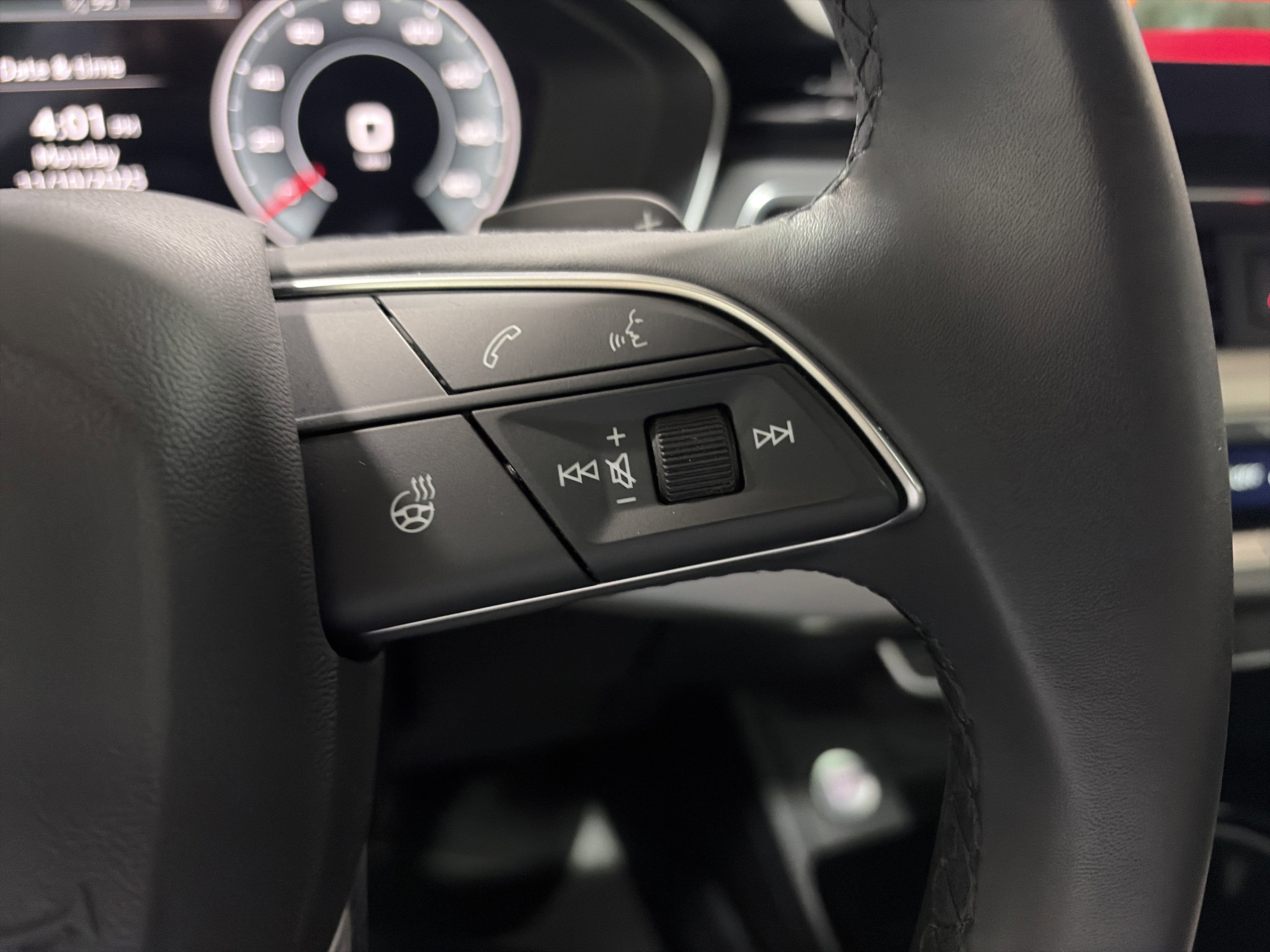 Used 2025 Audi A5 2.0T Premium Plus image 18