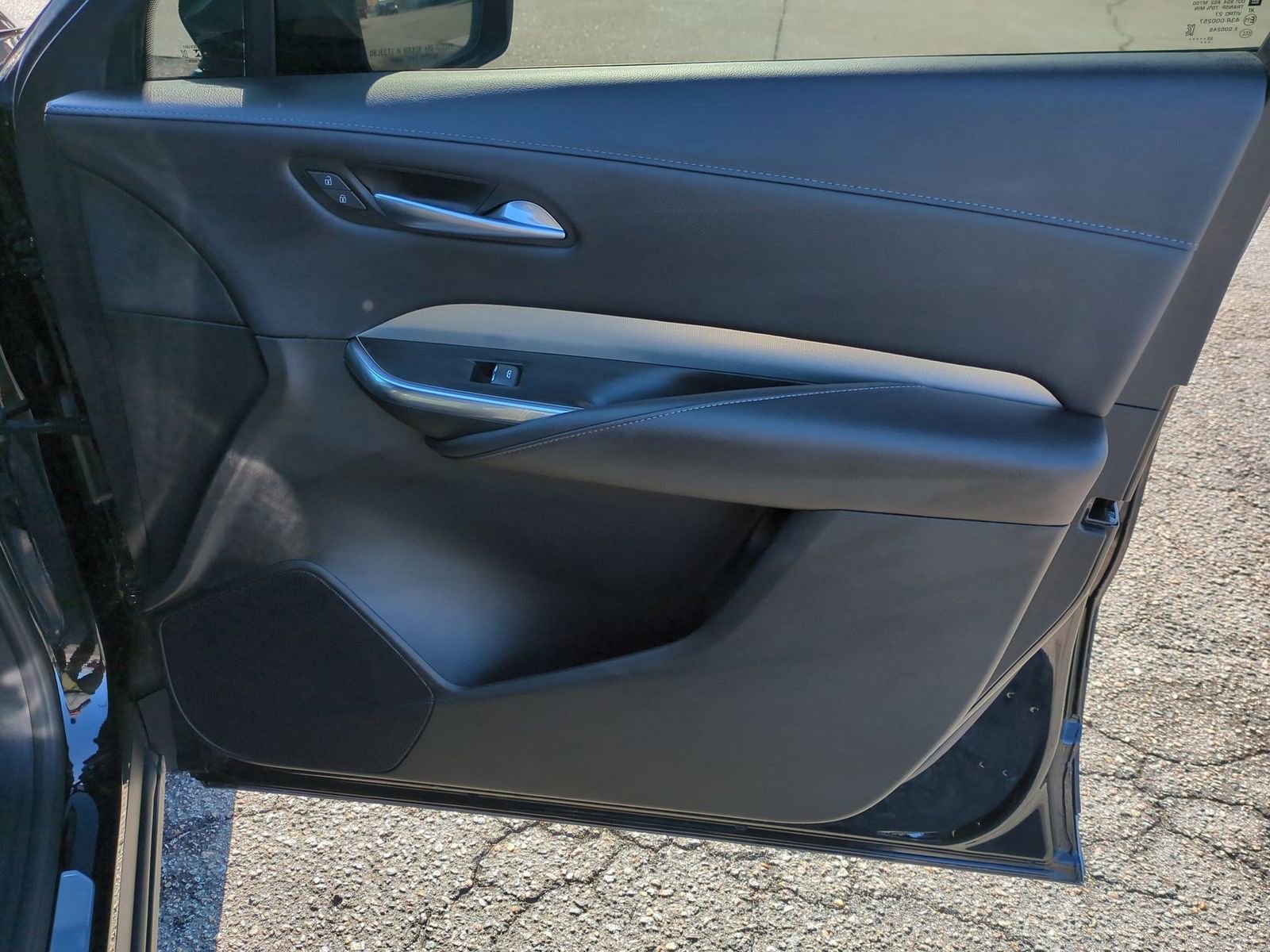 Certified 2023 Cadillac XT4 Premium Luxury image 27