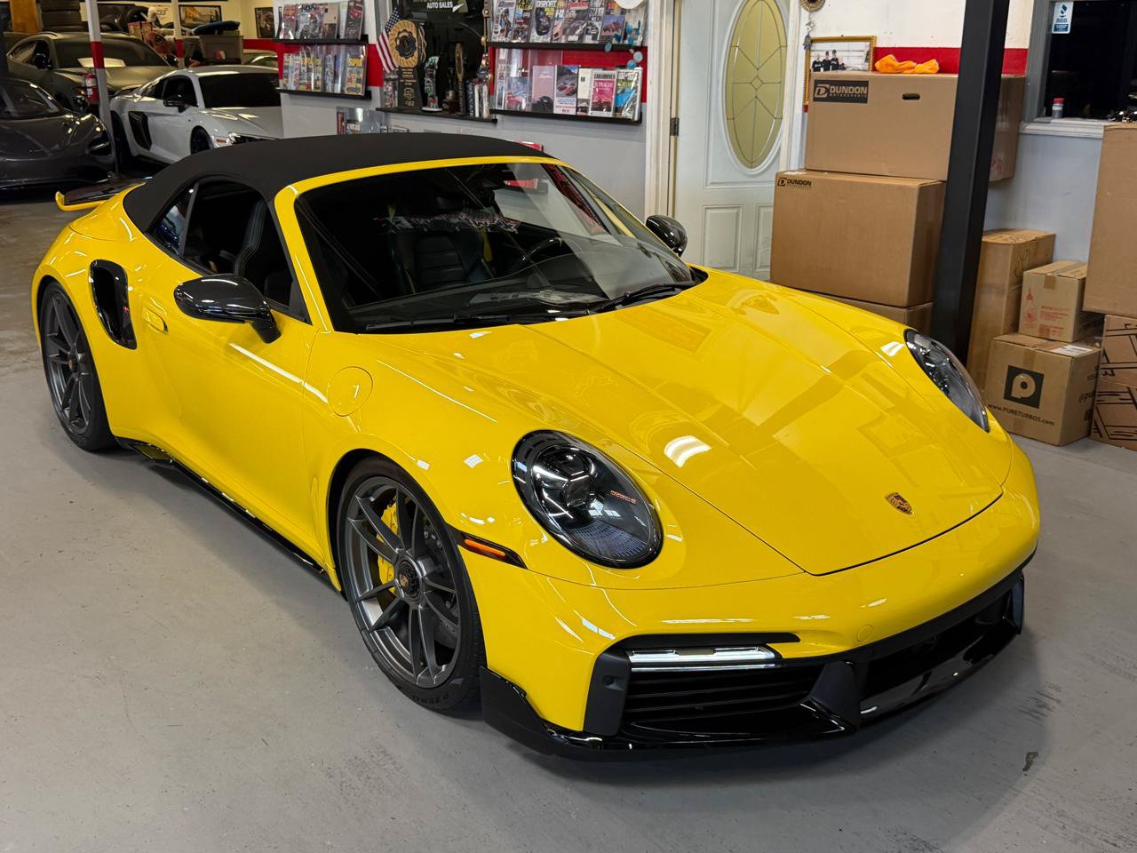 Used 2022 Porsche 911 Turbo S AWD/4WD image 41