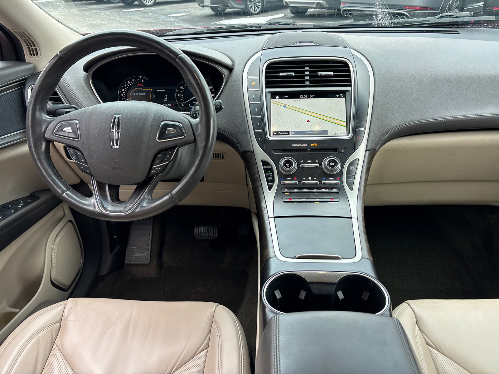 Used 2018 Lincoln MKX Select w/ Select Plus Package image 26