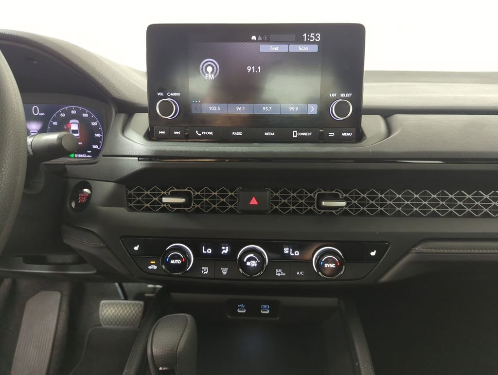 Certified 2025 Honda Accord SE image 14