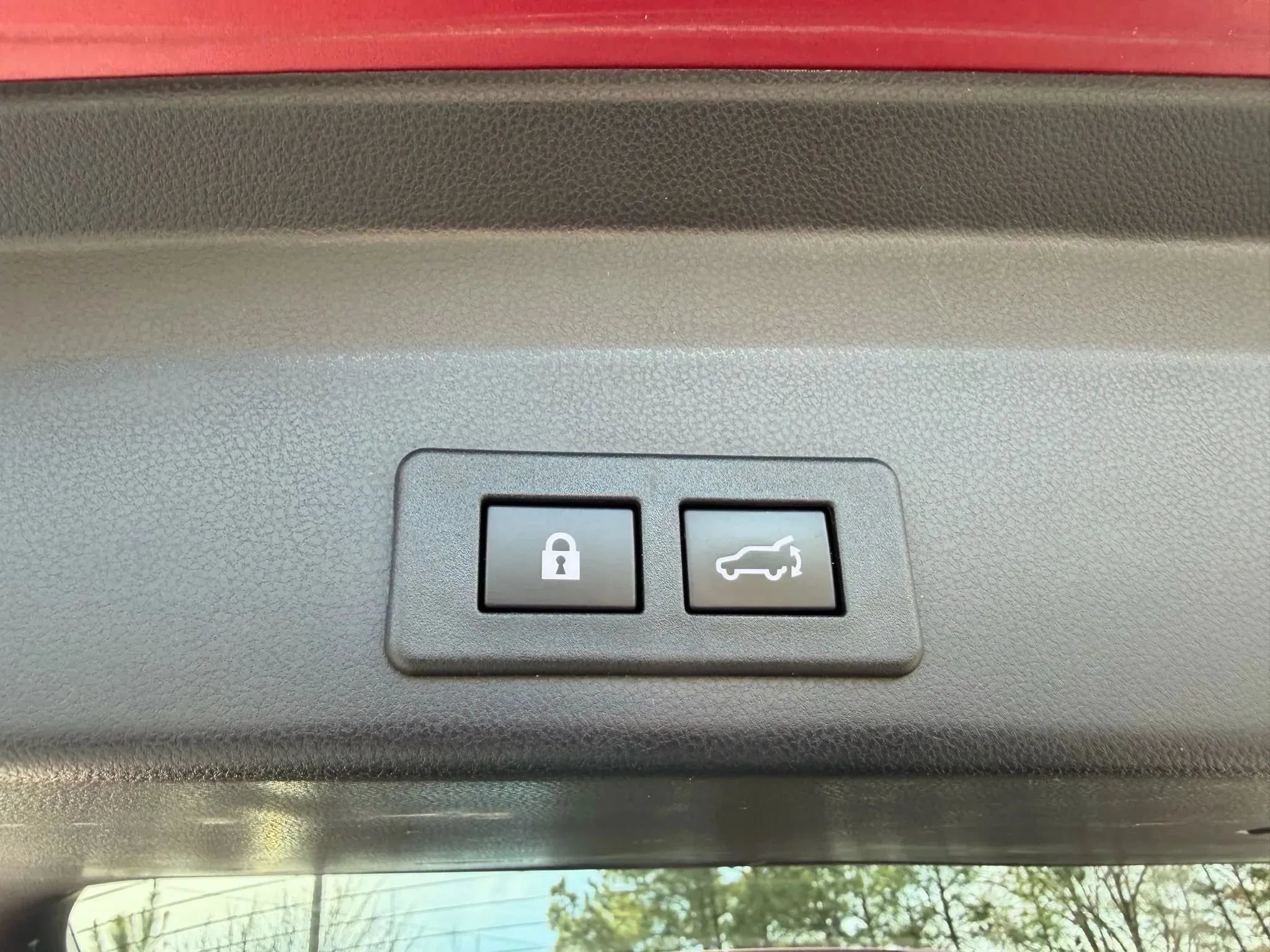 Used 2021 Subaru Ascent Premium w/ Convenience Package AWD/4WD image 30