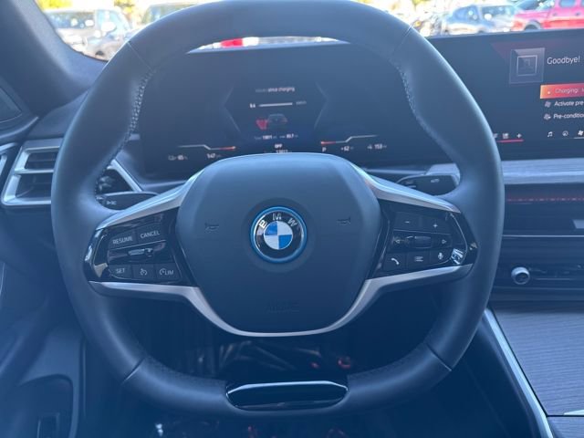 Used 2025 BMW i4 eDrive40 image 14