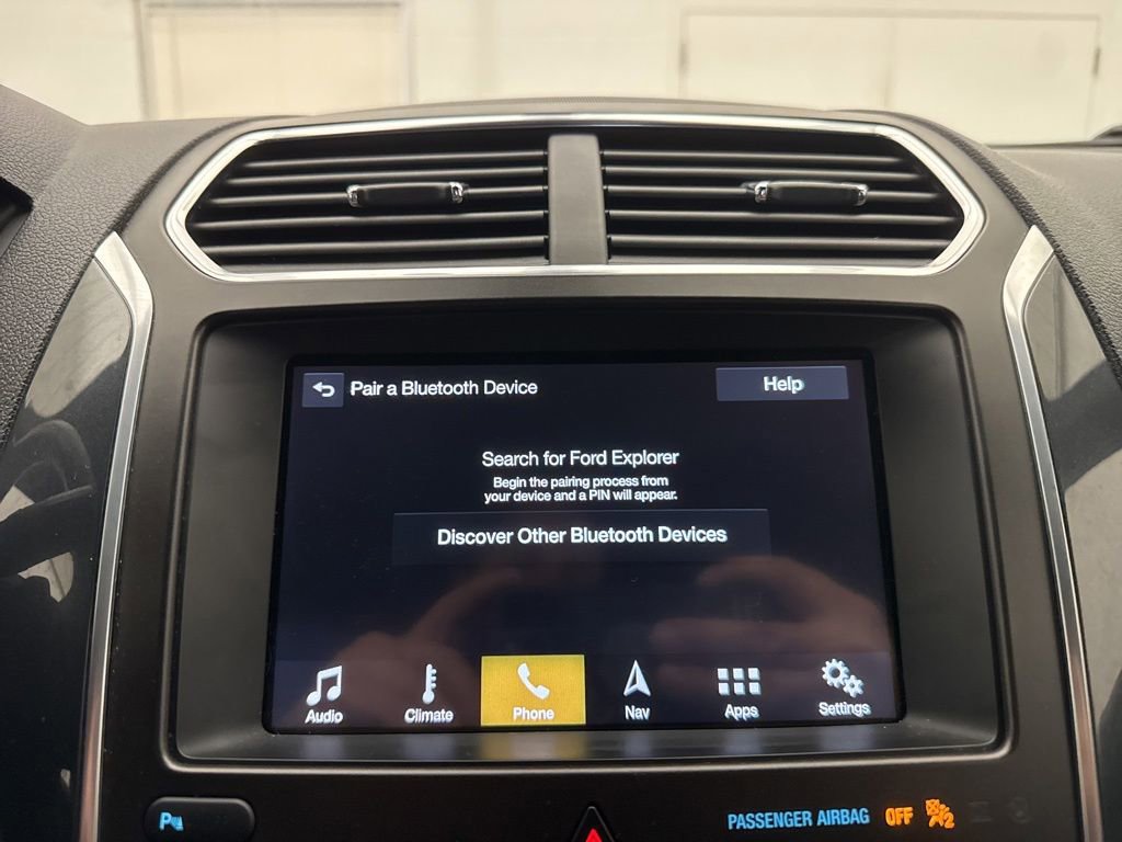 Used 2018 Ford Explorer Sport AWD/4WD image 25