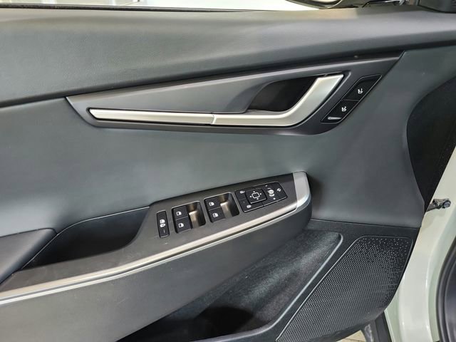 Certified 2024 Kia EV6 Light AWD/4WD image 19