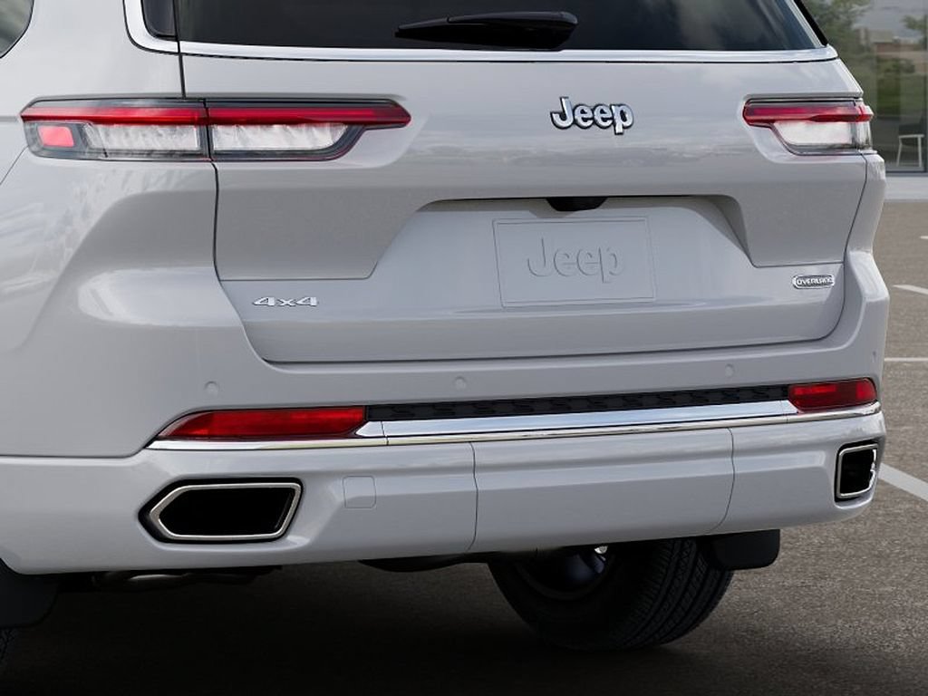 New 2025 Jeep Grand Cherokee L Overland w/ Luxury Tech Group IV AWD/4WD image 13