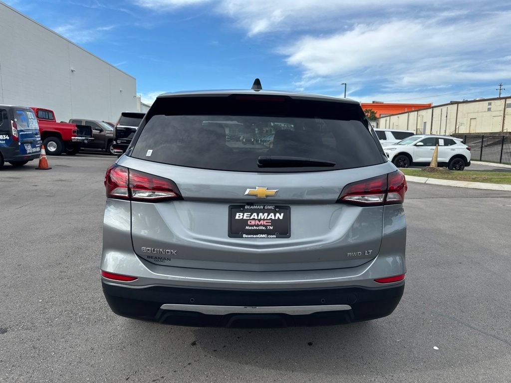Used 2024 Chevrolet Equinox LT AWD/4WD image 6