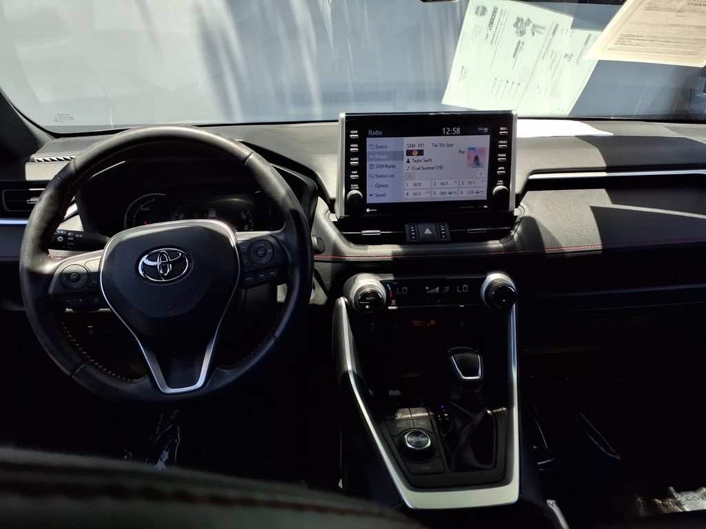 Certified 2022 Toyota RAV4 XSE w/ Weather Package AWD/4WD image 19
