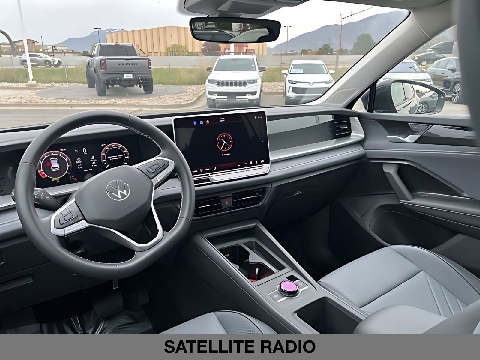 New 2026 Volkswagen Tiguan SE AWD/4WD image 18