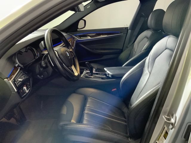 Used 2017 BMW 540i xDrive AWD/4WD image 14