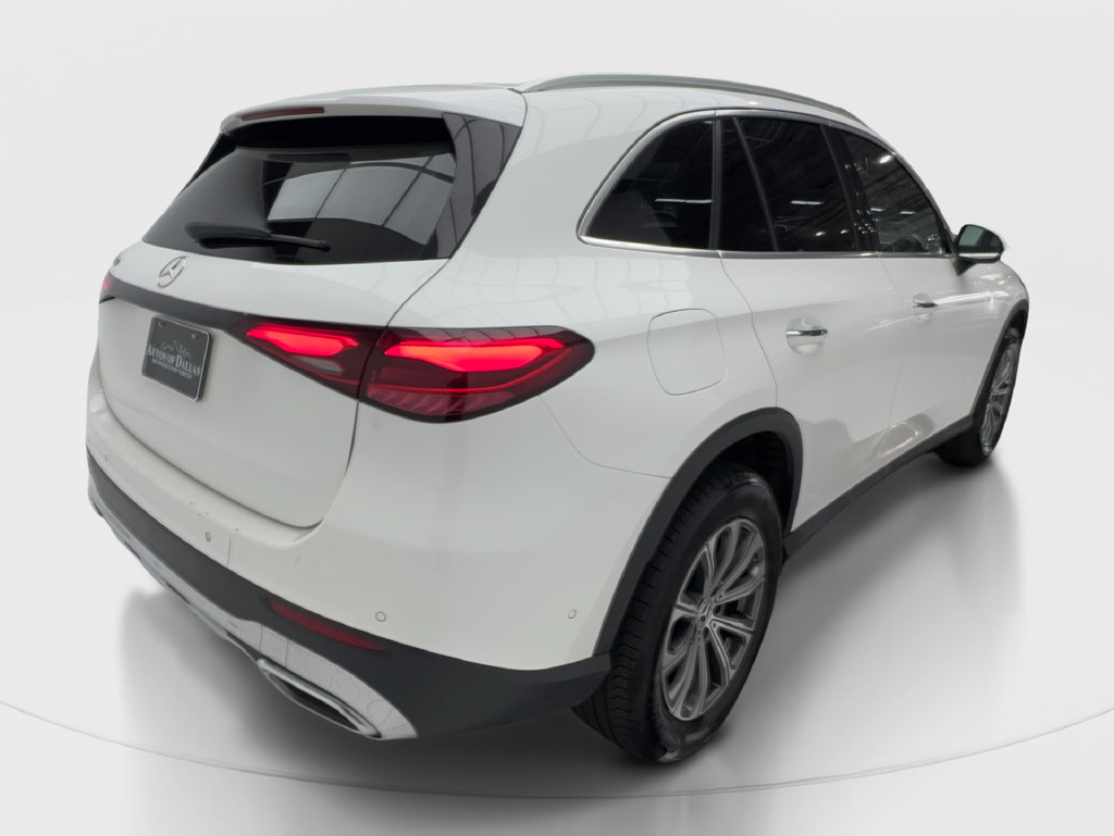 Used 2024 Mercedes-Benz GLC 300 image 8