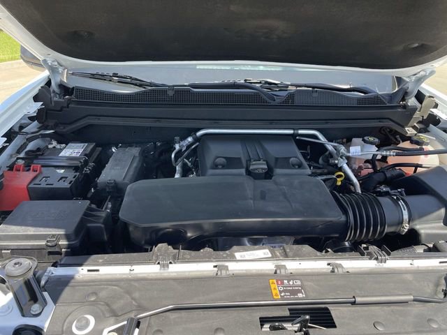 Used 2025 Chevrolet Colorado W/T w/ WT Custom Package RWD image 29
