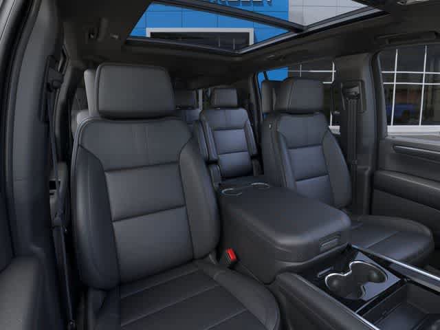 New 2026 Chevrolet Suburban RST w/ Advanced Technology Package AWD/4WD image 16
