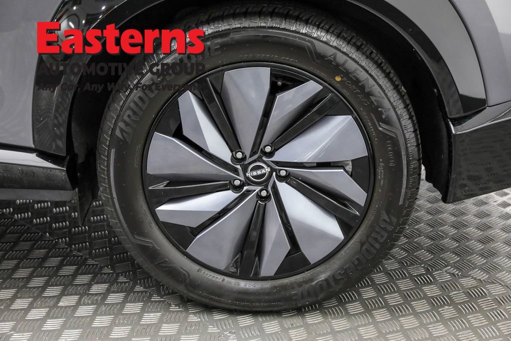 Used 2023 Nissan Ariya FWD image 34