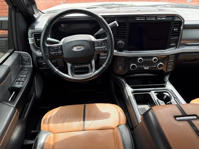 Used 2024 Ford F350 Platinum w/ Tremor Off-Road Package AWD/4WD image 19