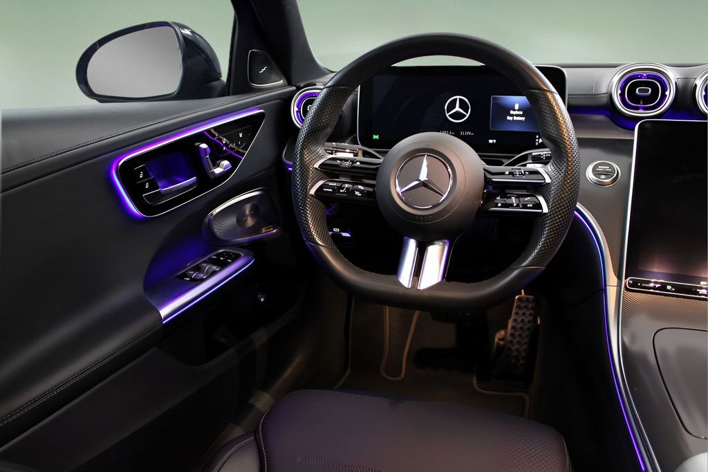 Used 2022 Mercedes-Benz C 300 Sedan image 21