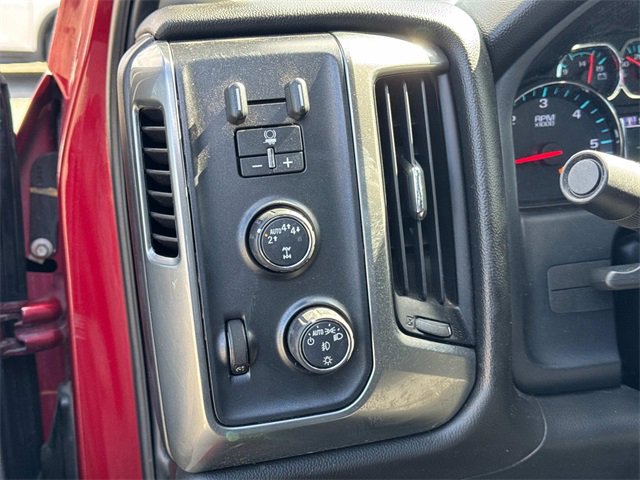 Used 2019 Chevrolet Silverado 1500 LT w/ All Star Edition image 29