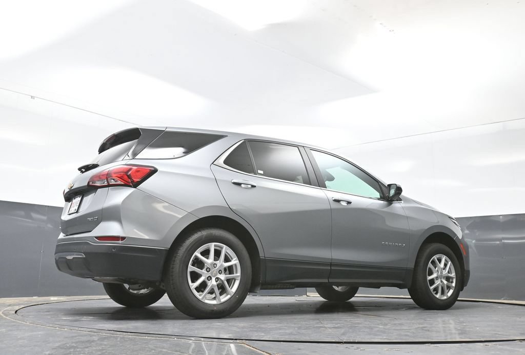 Used 2024 Chevrolet Equinox LT AWD/4WD image 52