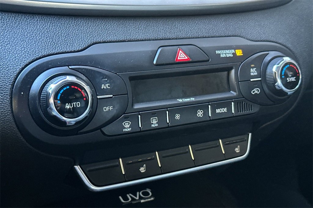 Used 2016 Kia Sorento EX image 23