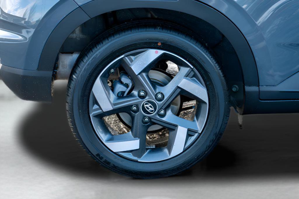 New 2026 Hyundai Venue SEL FWD image 10