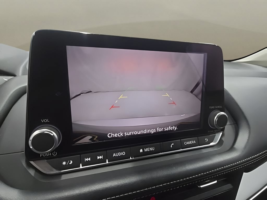 Used 2024 Nissan Rogue SV FWD image 31