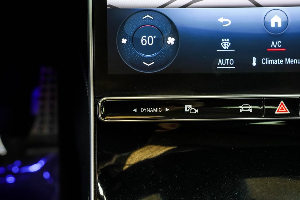 Used 2022 Mercedes-Benz S 500 4MATIC w/ AMG Line Package image 27