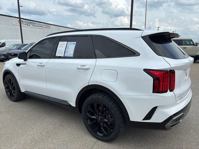 Used 2023 Kia Sorento SX FWD image 5