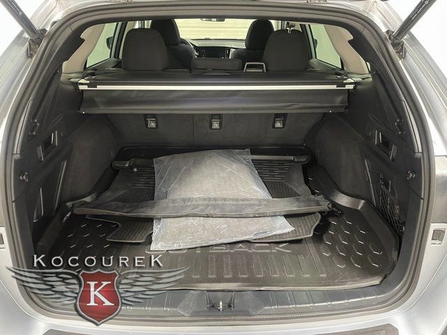 Used 2023 Subaru Outback Premium image 25